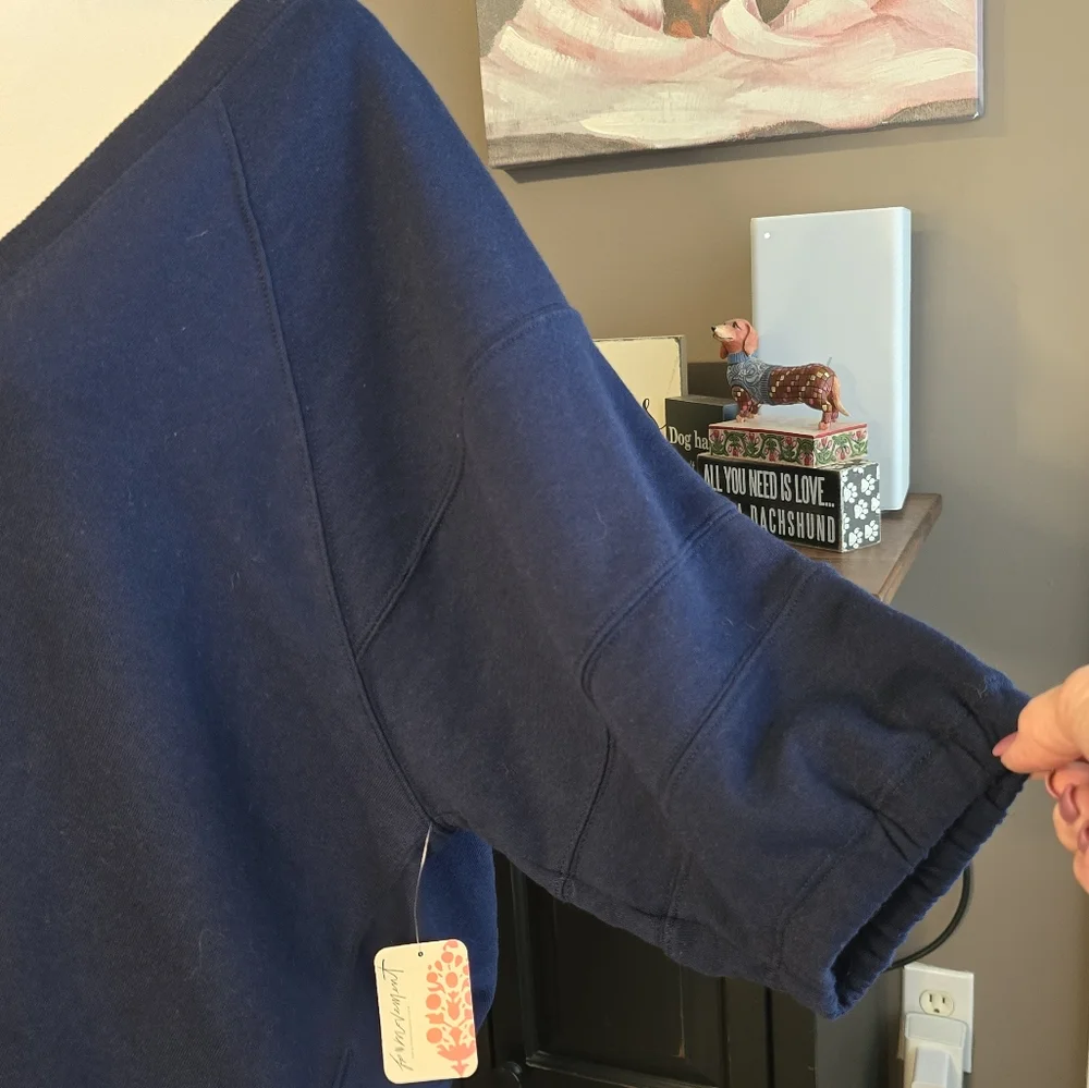 NWT Free People On The Run Top Only Navy Size M - Picture 6 of 9